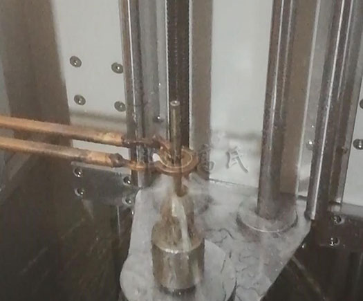 采用超高頻淬火設(shè)備對(duì)電機(jī)軸進(jìn)行淬火熱處理