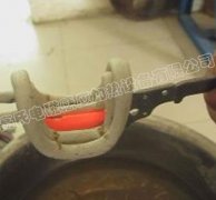 高頻淬火機(jī)對(duì)斷線鉗鉗口進(jìn)行淬火熱處理